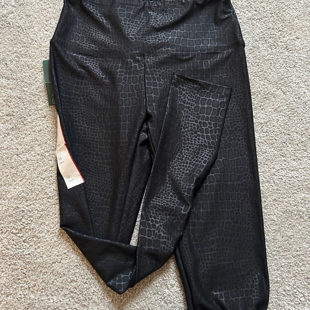 Wild Fable Black Crocodile Print Leggings